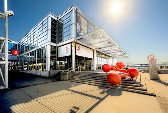 IMAX®TELUS Theatre - Montreal Science Centre