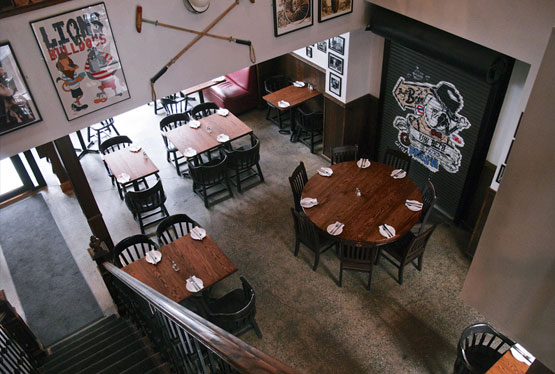 Burgundy Lion | Restaurant, Sportive Bar & English Pub Montreal